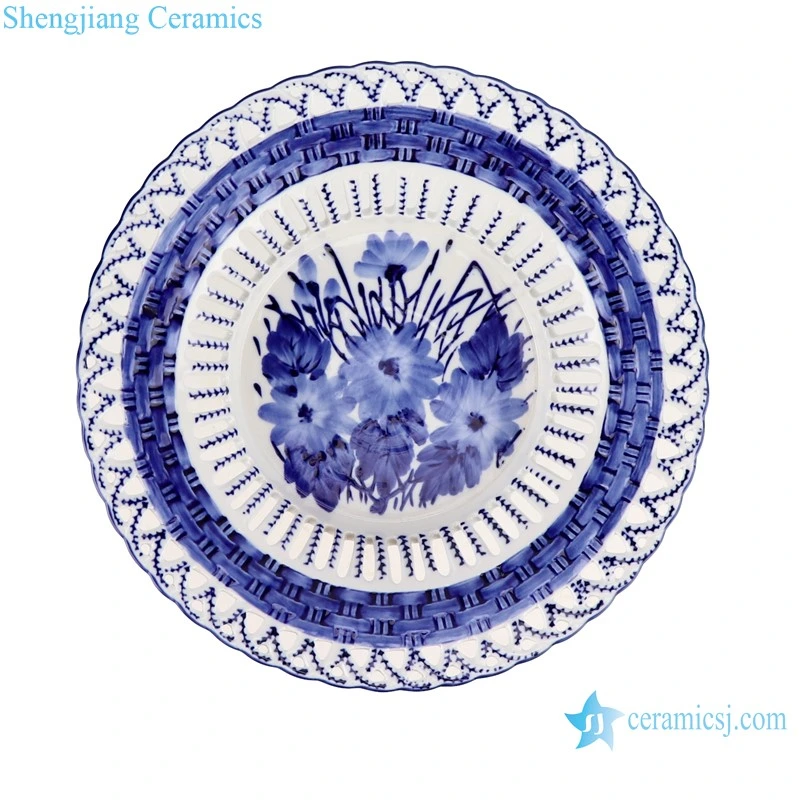 Blue and White Porcelain Hollow out Ceramic Wedding Dessert Candy Fruit Plate with High Stand